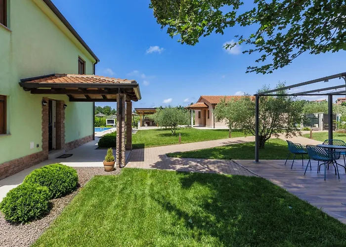 Paliska By Interhome * Πόρετς